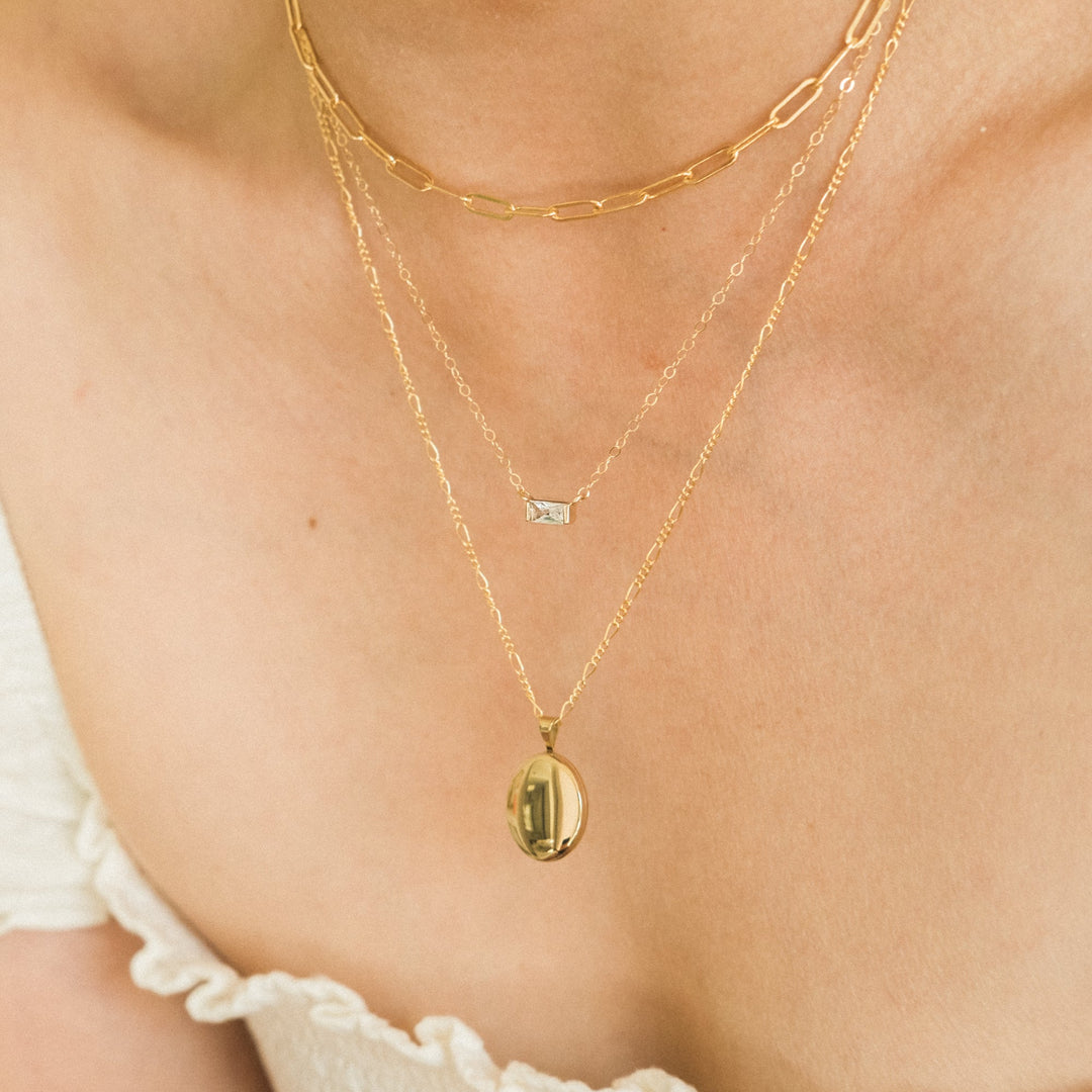 Dainty Baguette Necklace